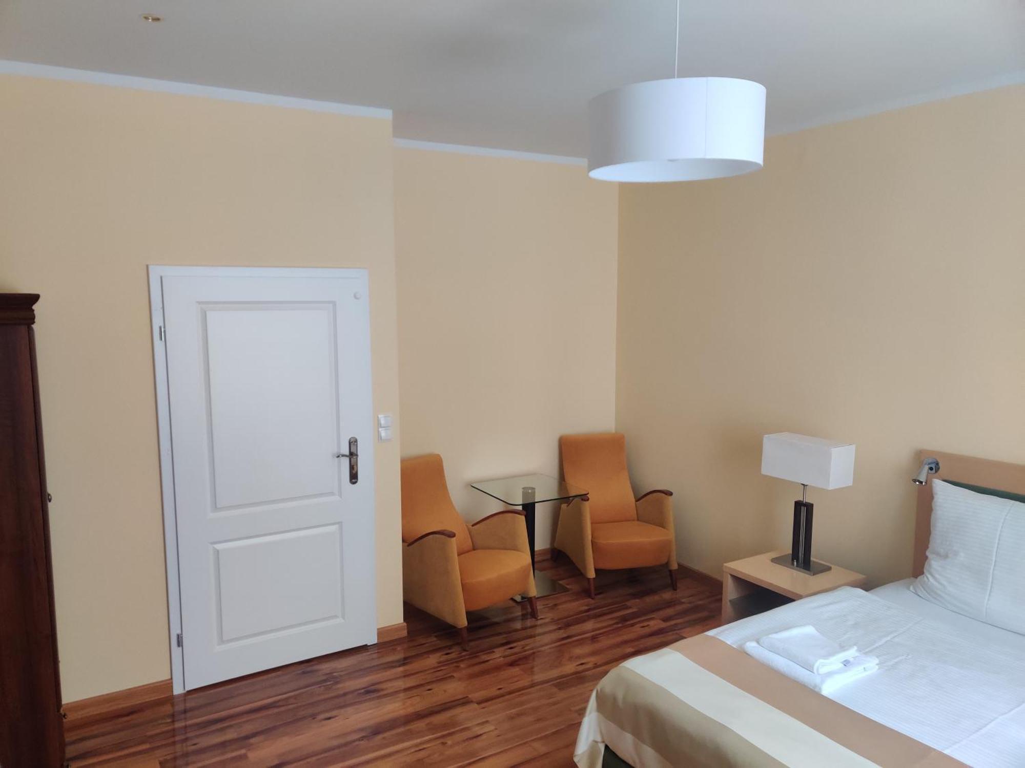 Apartamenty Tessa Jagiellonska Katowice Bagian luar foto