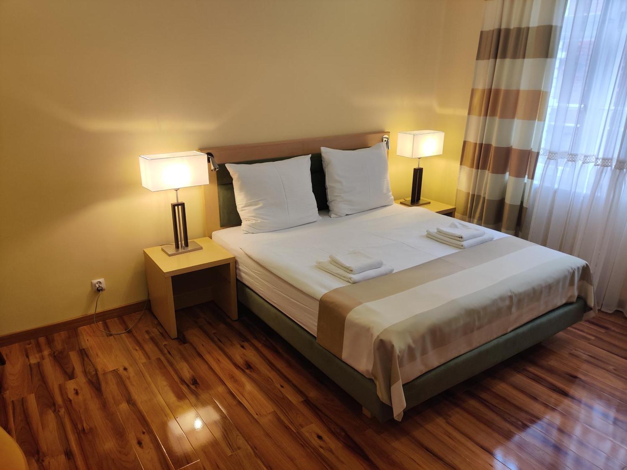 Apartamenty Tessa Jagiellonska Katowice Bagian luar foto