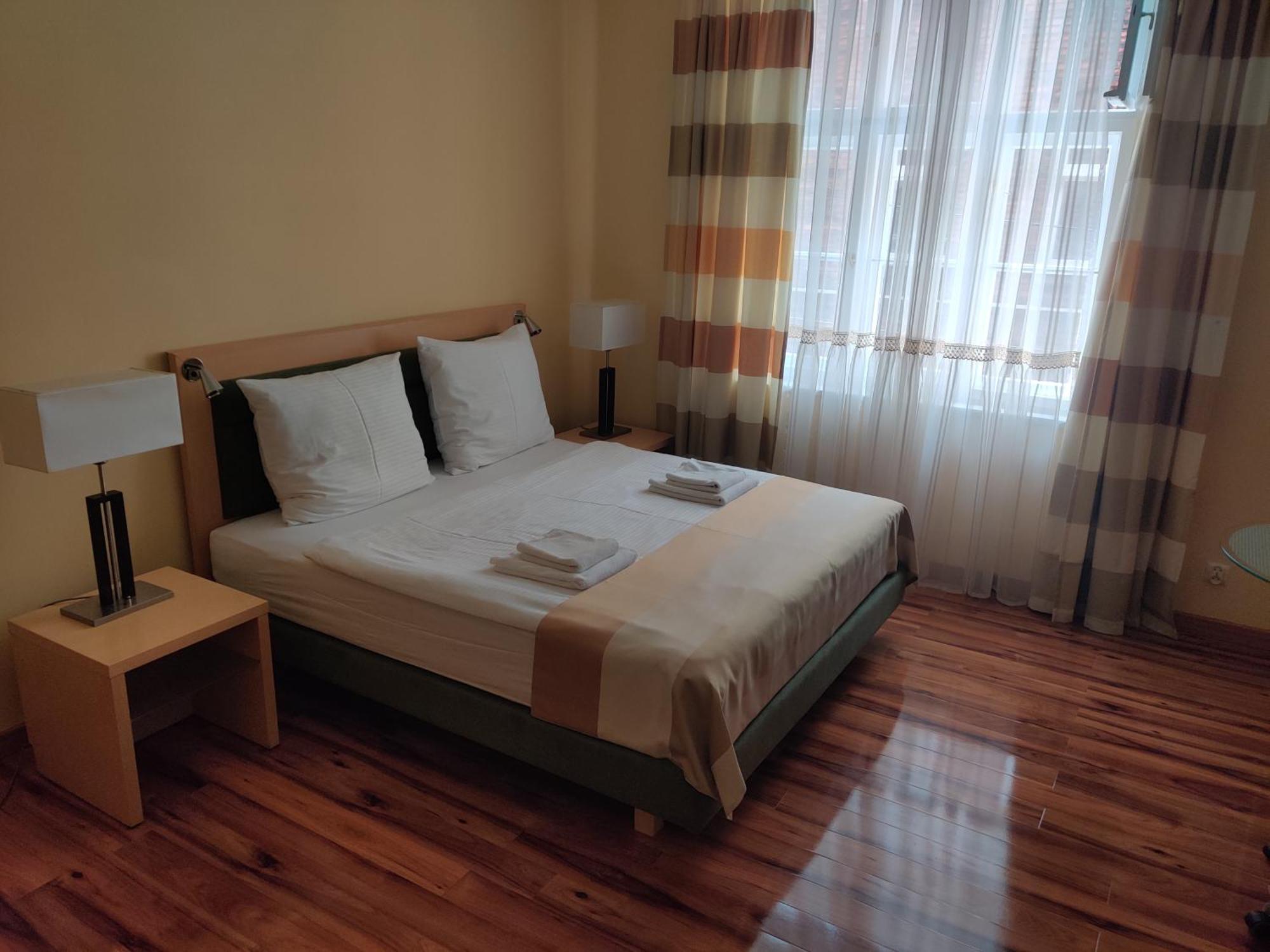 Apartamenty Tessa Jagiellonska Katowice Bagian luar foto