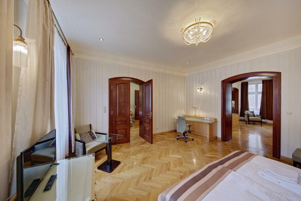 Apartamenty Tessa Jagiellonska Katowice Bagian luar foto