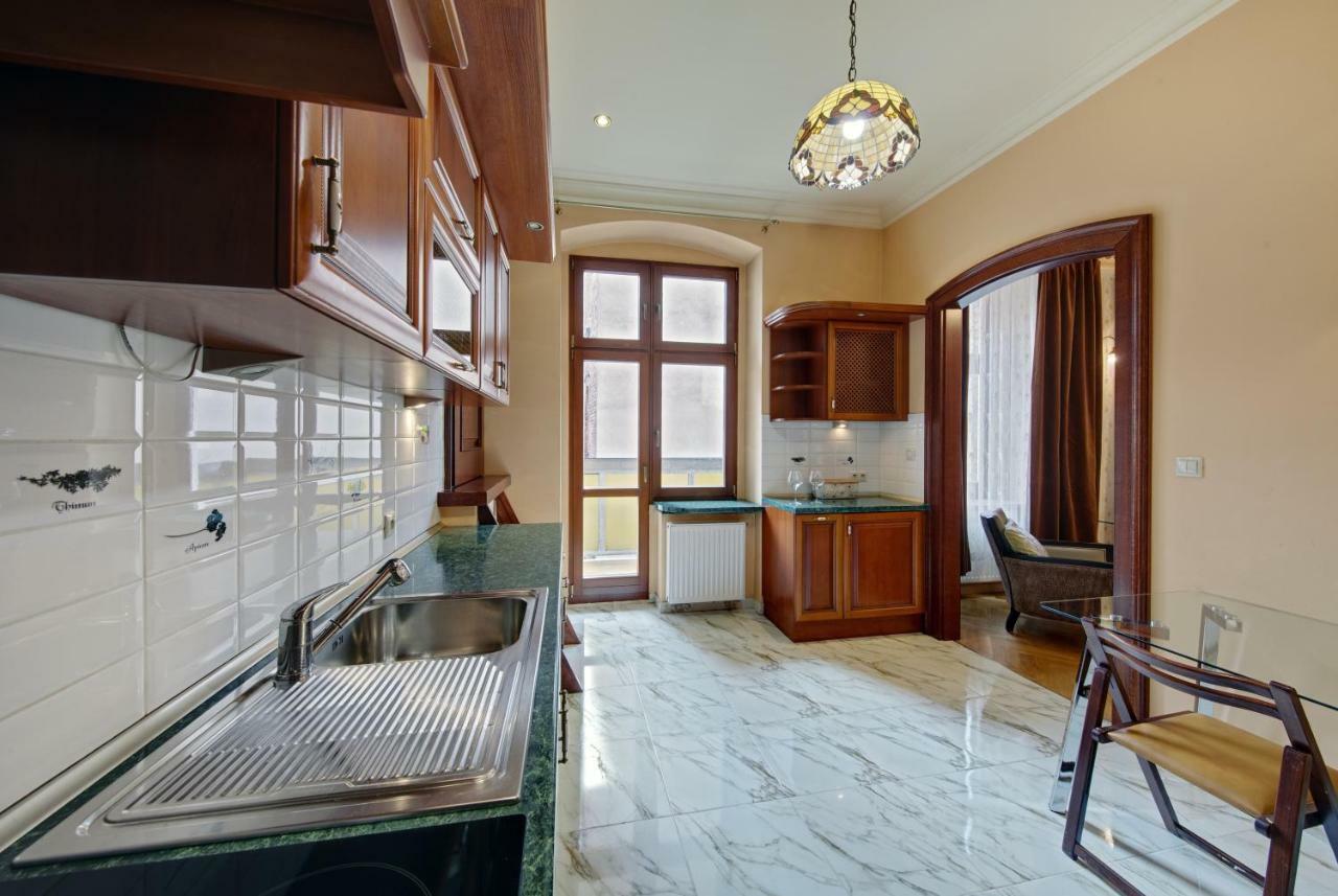 Apartamenty Tessa Jagiellonska Katowice Bagian luar foto