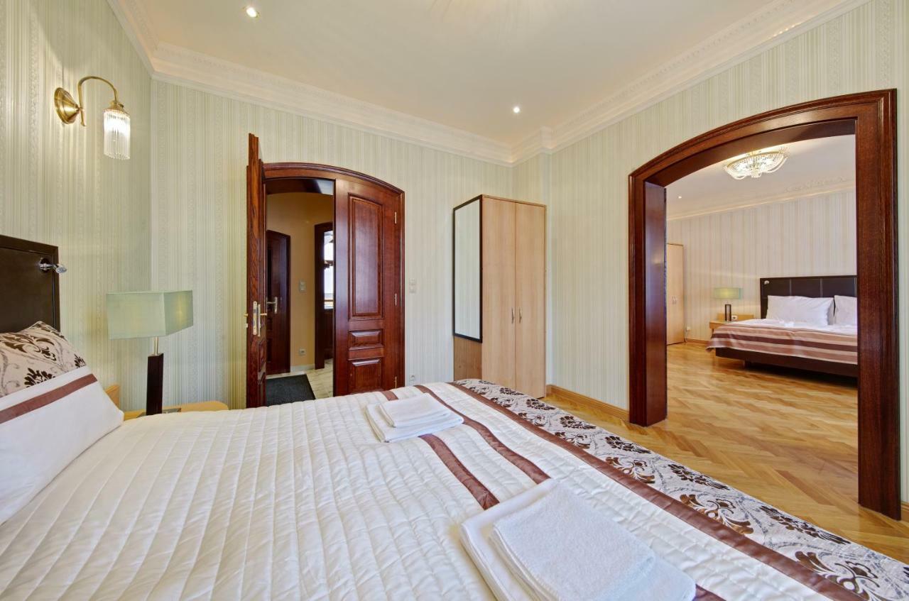 Apartamenty Tessa Jagiellonska Katowice Bagian luar foto