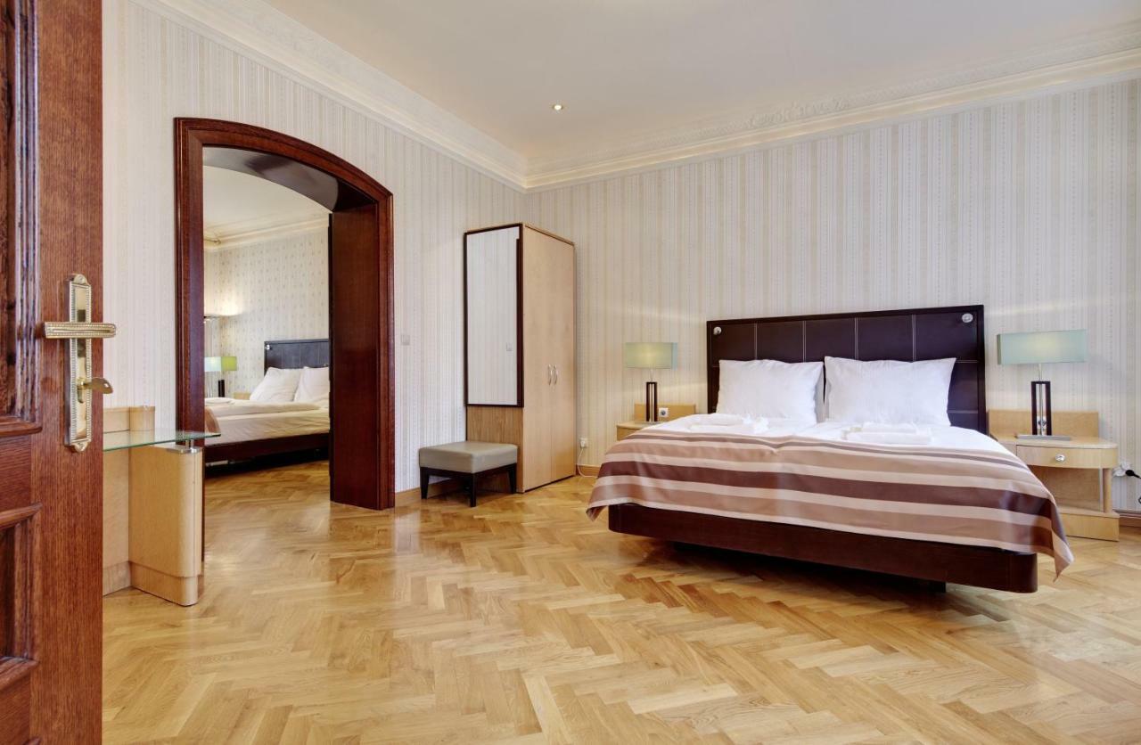 Apartamenty Tessa Jagiellonska Katowice Bagian luar foto