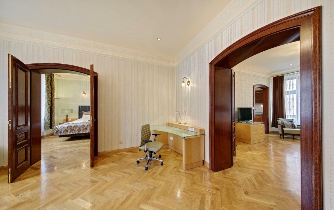 Apartamenty Tessa Jagiellonska Katowice Bagian luar foto